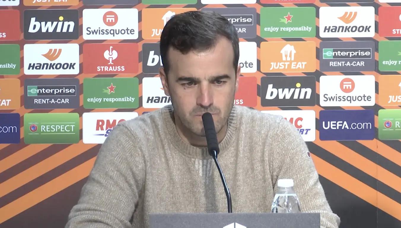 Carles Martinez Novell : “Benfica, par exemple, ce serait incroyable”