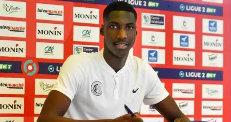 Mercato : Sidibé à nouveau sur la liste des départs, un club de Ligue 2 intéressé